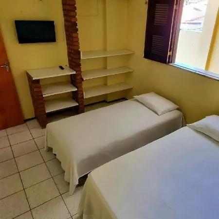 Apartamento Com Piscina E Ar Condicionado Apartamento *