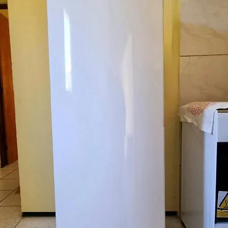 Apartamento Apartamento Com Piscina E Ar Condicionado